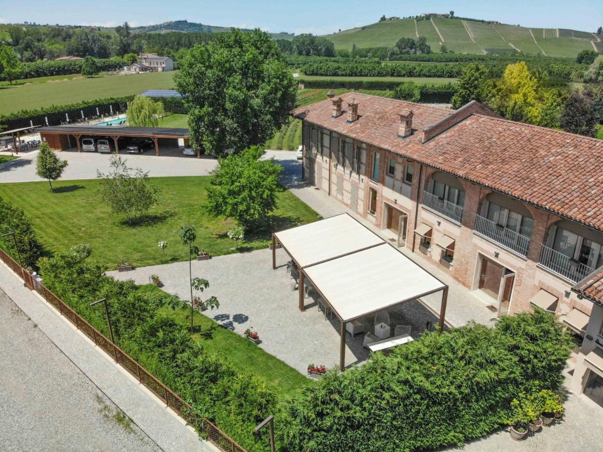 La Cascina Di Carlotta 1846 Agriturismo Alba  Exterior foto